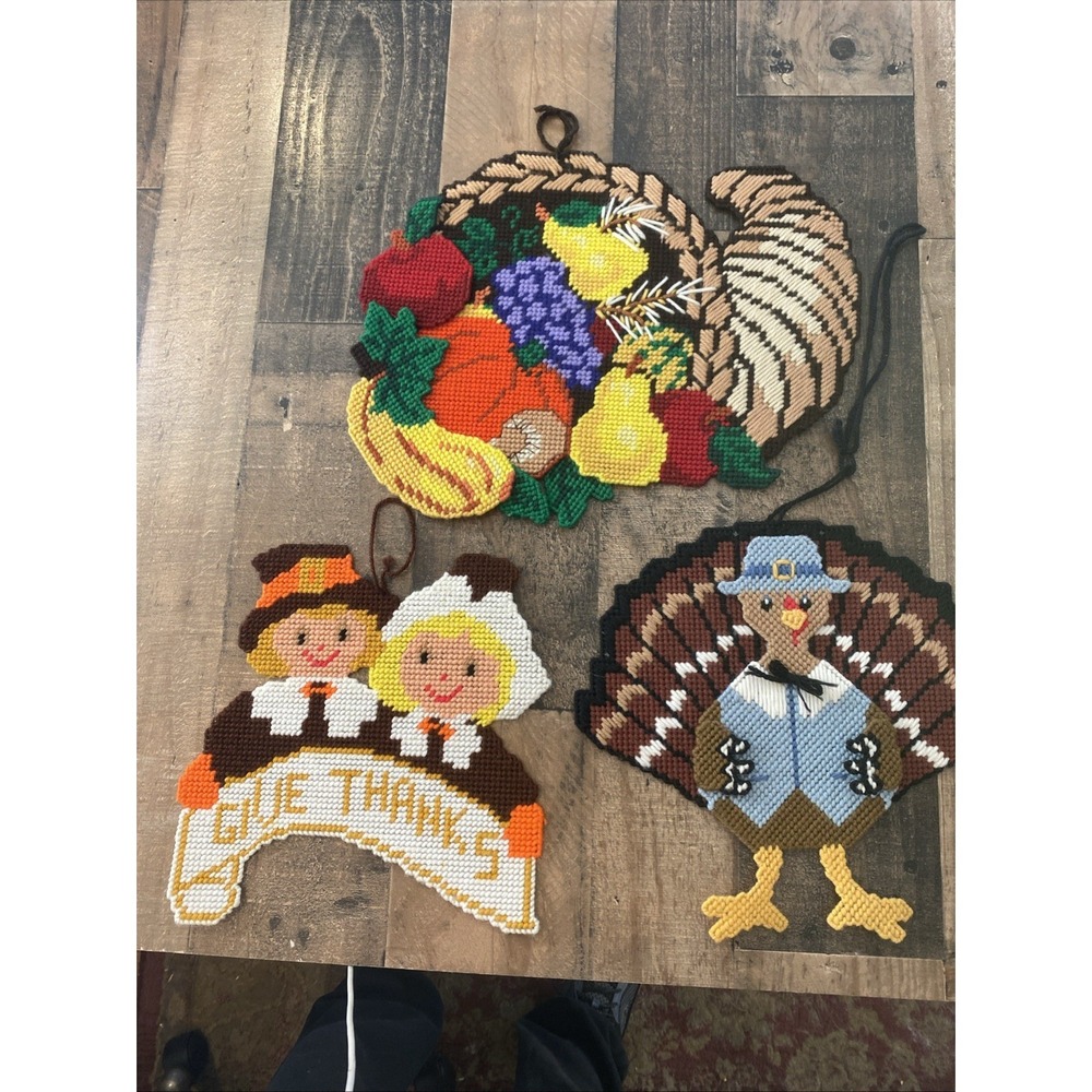 Vtg Plastic Canvas Thanksgiving Wall Decor Lot Pilgrim Turkey Cornucopia